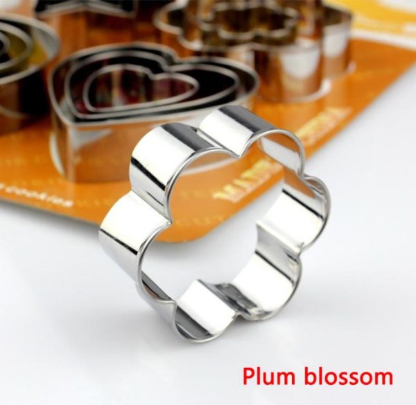 12-piece Stainless Steel Cookie Cutter Set